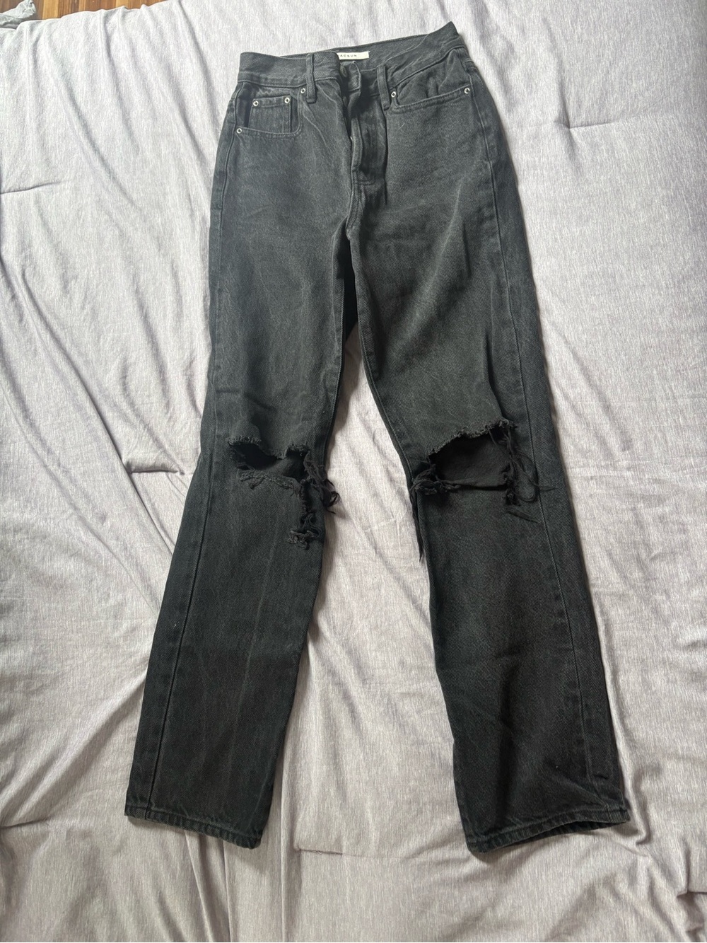 PacSun Women's Black Distressed Boyfriend Jeans